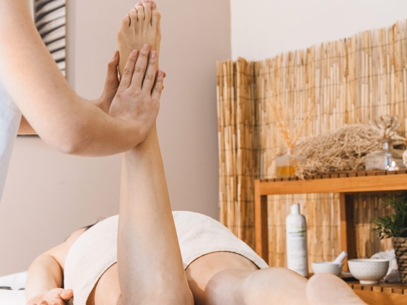 spa-massage-concept-with-feet